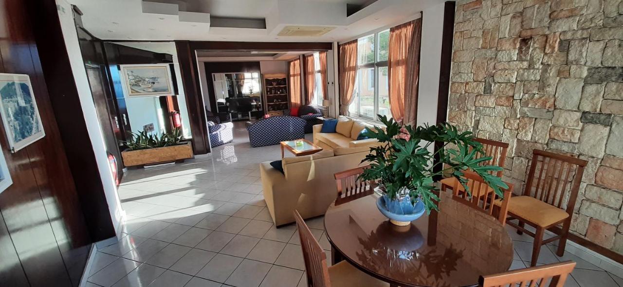 Mitho Hotel Spa Loutra Aidhipsou Exteriör bild