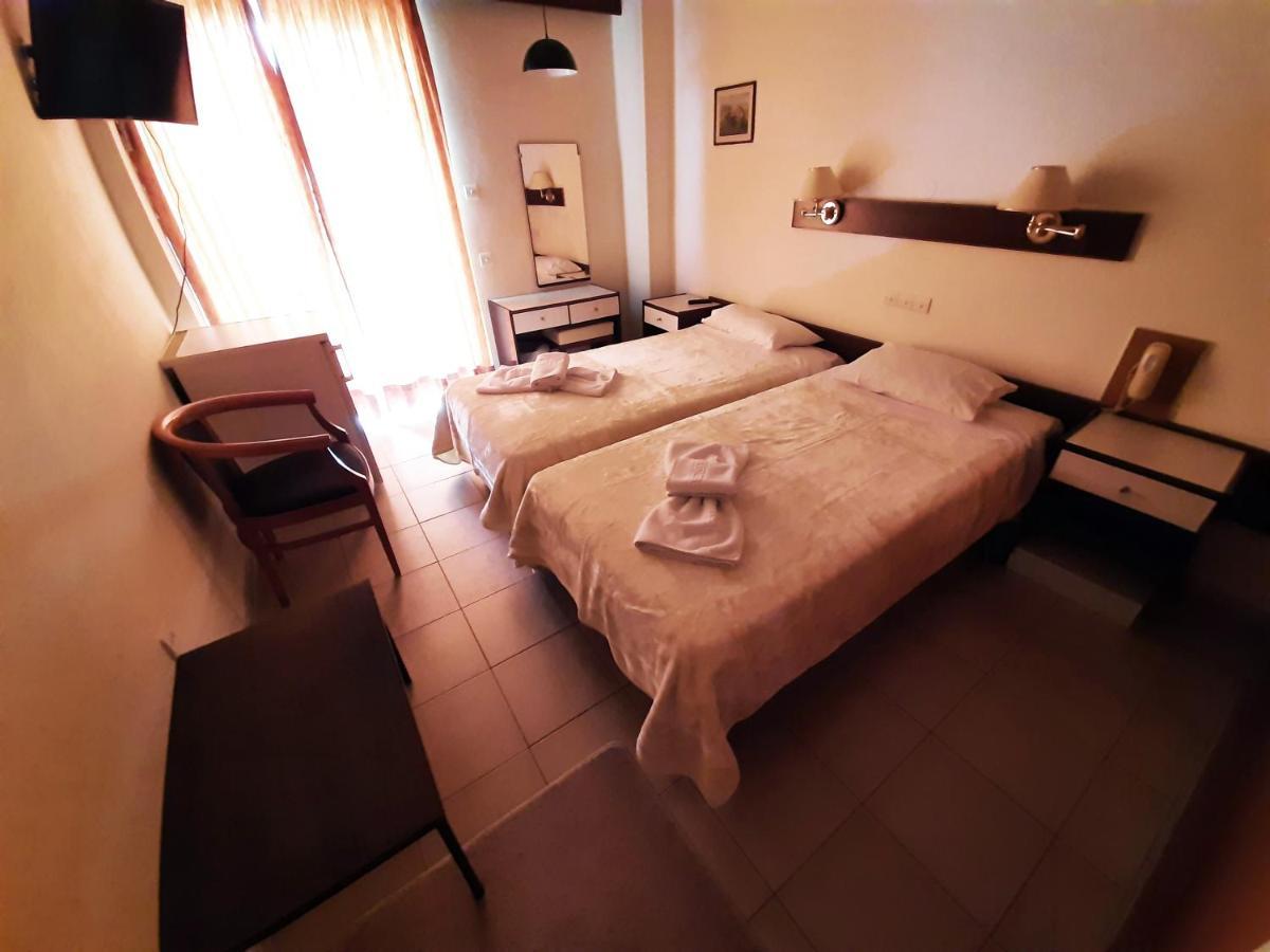 Mitho Hotel Spa Loutra Aidhipsou Exteriör bild